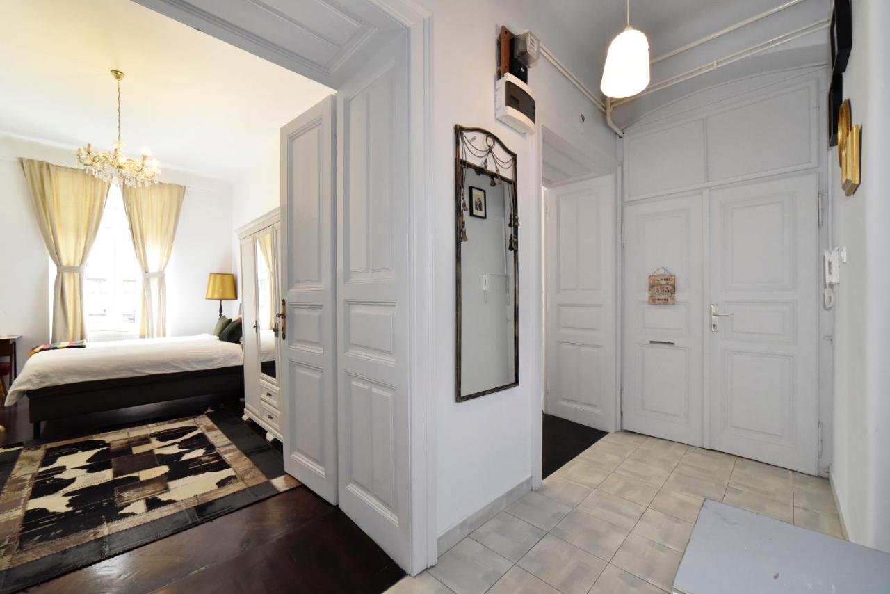 1Br In Central Zagreb & Main Station, Free Parking Apartamento Exterior foto
